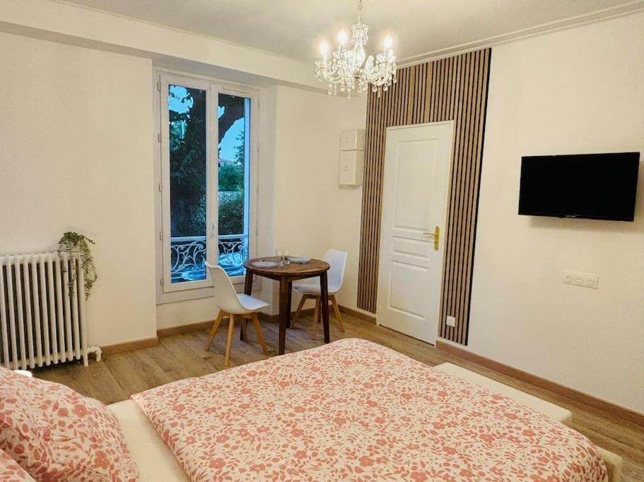 Le Royal, Proche Paris & Disney 诺伊斯·勒·格兰德 外观 照片